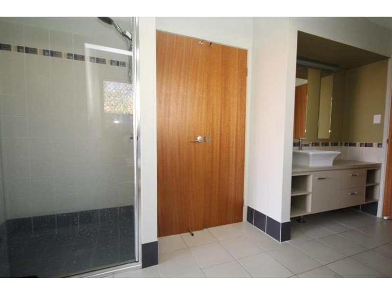 3 Viewpoint Drive, Springfield Lakes QLD 4300