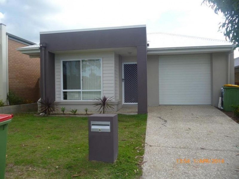 6 Erbin Lane, Augustine Heights QLD 4300