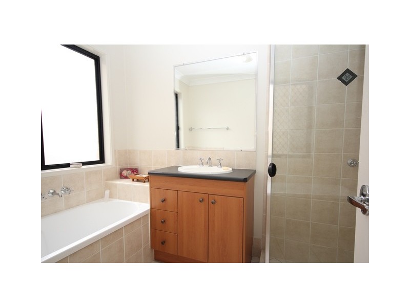 23 Sutherland Crescent, Goodna QLD 4300