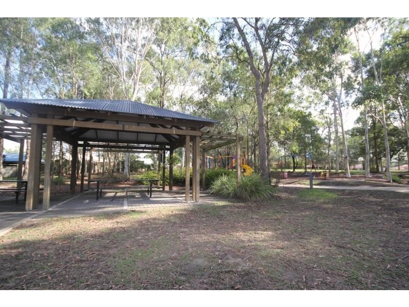 9 Mannix Place, Forest Lake QLD 4078