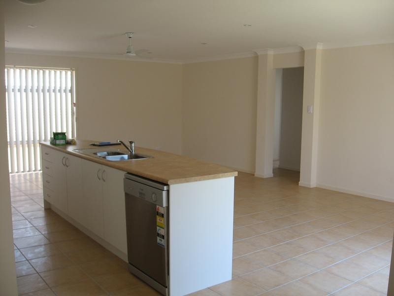 55 Gippsland Circuit, Forest Lake QLD 4078