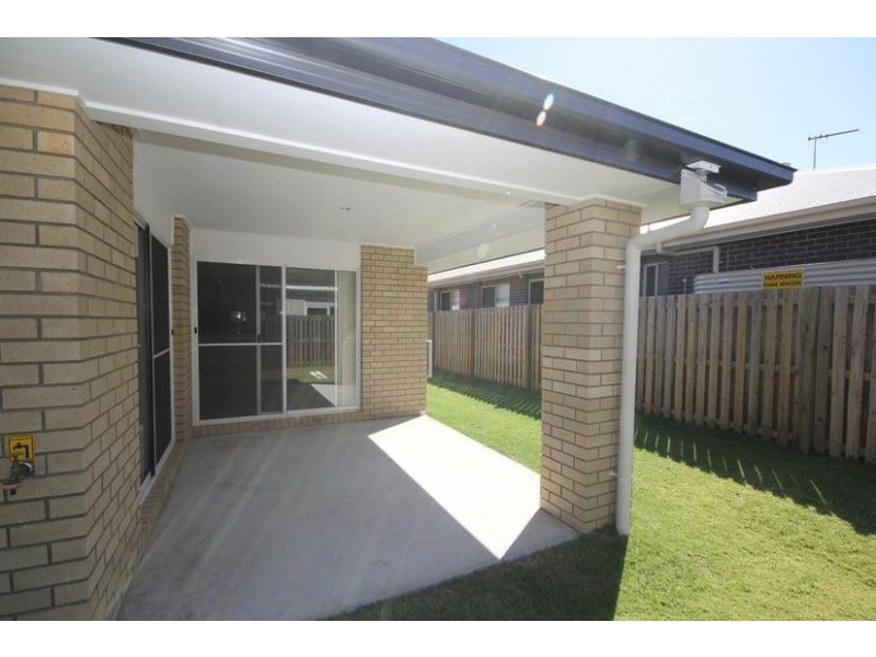 29 Benezet Drive, Augustine Heights QLD 4300