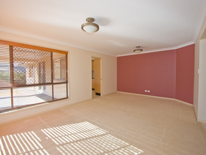 3 Adina Court, Springfield Lakes QLD 4300