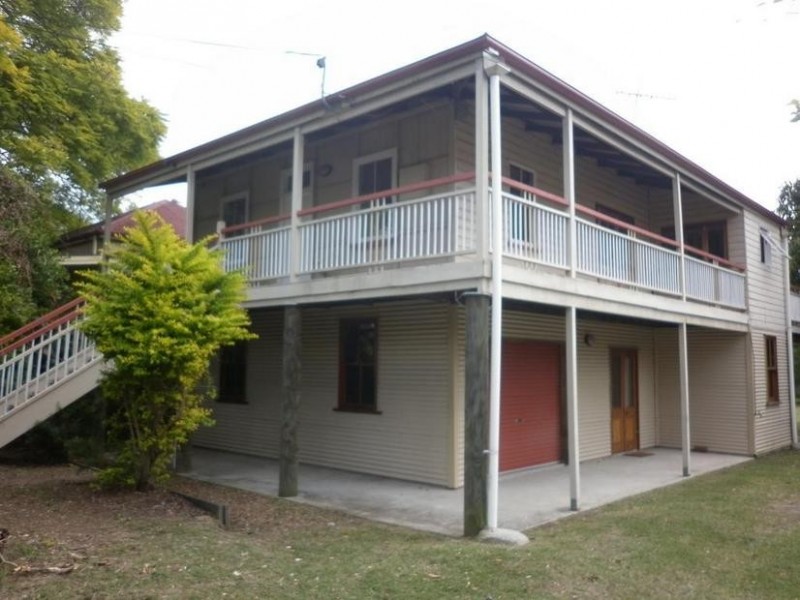 52 Brisbane Road, Redbank QLD 4301