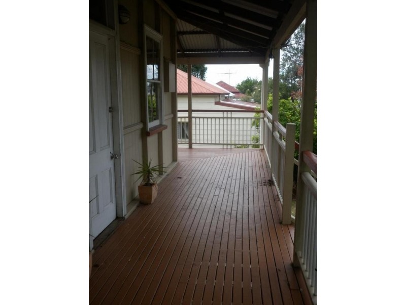 52 Brisbane Road, Redbank QLD 4301
