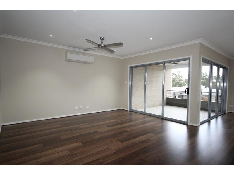 51 Tea Trees Avenue, Springfield Lakes QLD 4300