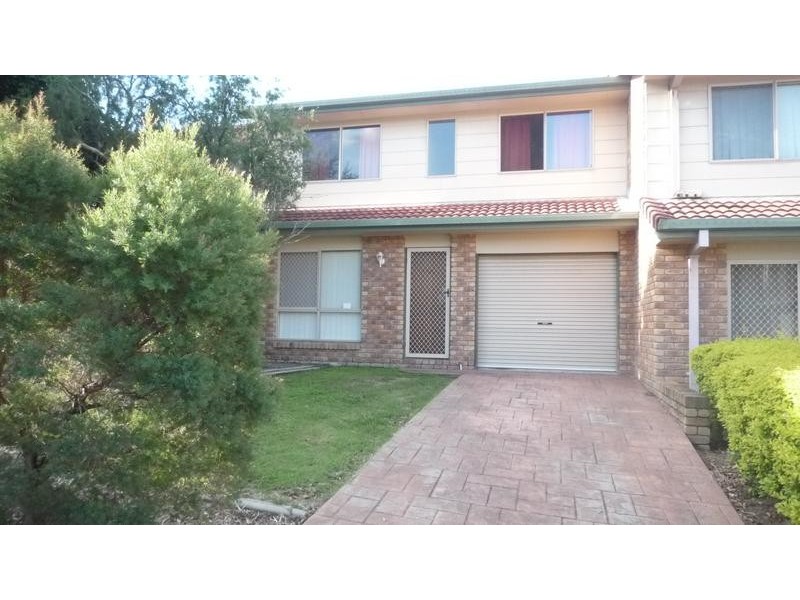 17/13 Bridge Street, Redbank QLD 4301