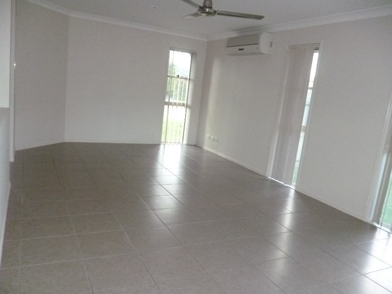 48 Knight Street, Redbank Plains QLD 4301