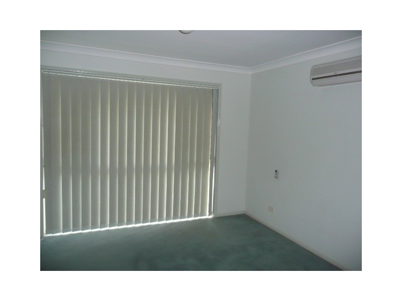 7 Merganser Place, Forest Lake QLD 4078