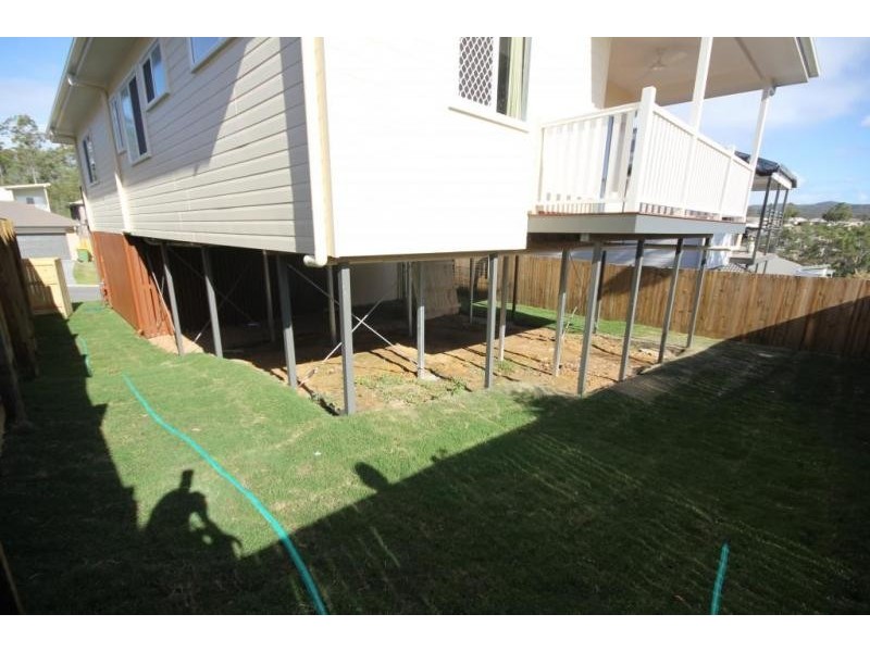 15 Honeypot Avenue, Springfield Lakes QLD 4300