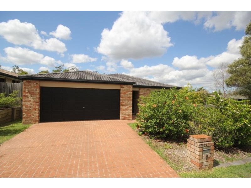 8 Bidford Street, Springfield QLD 4300
