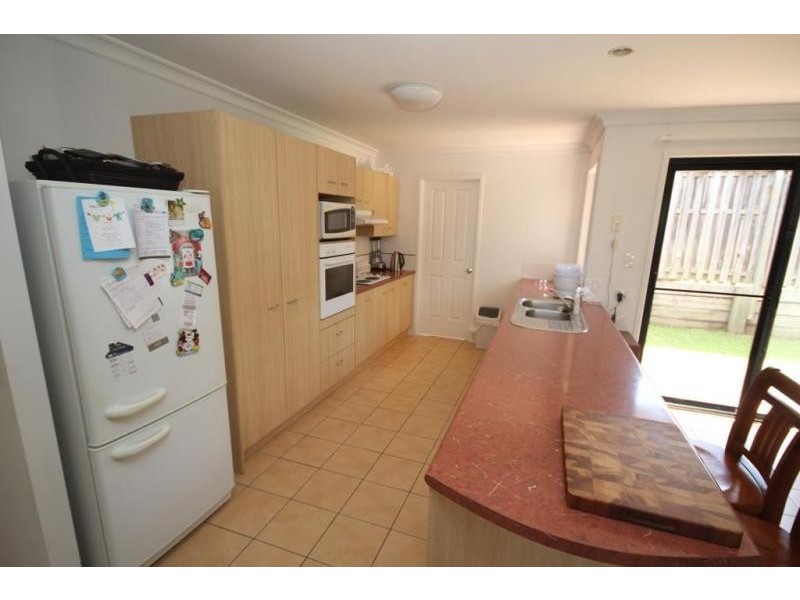 8 Bidford Street, Springfield QLD 4300