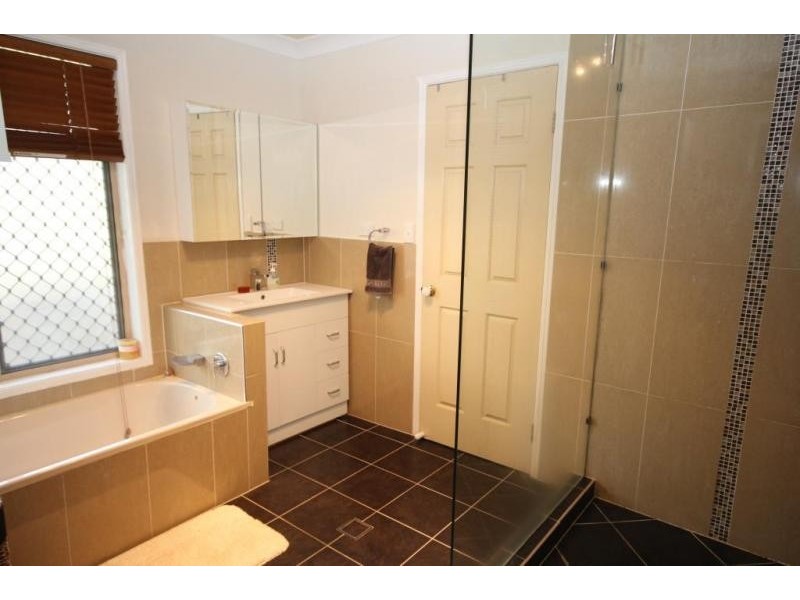 57 T J Ryan, Collingwood Park QLD 4301