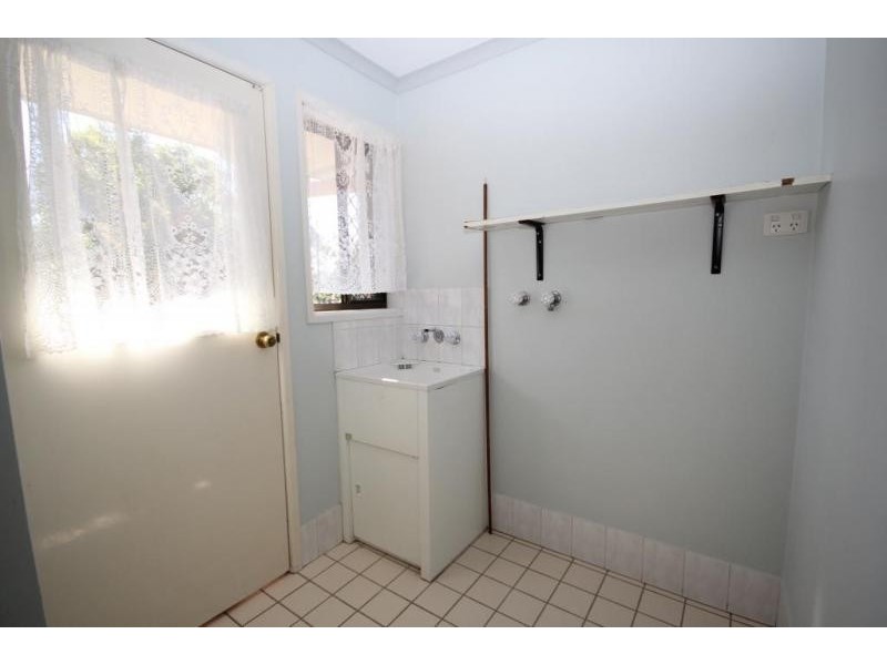 2 Fisher Street, Collingwood Park QLD 4301