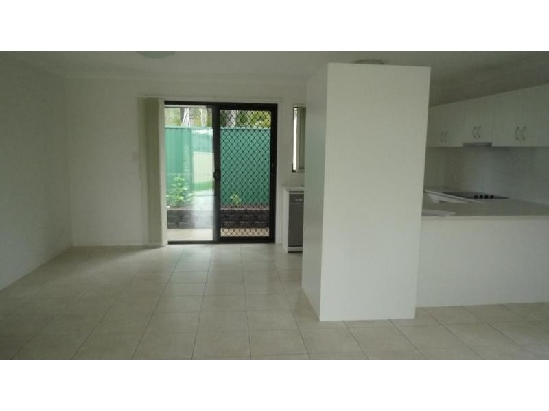 1/25 Darzee Street, Brassall QLD 4305