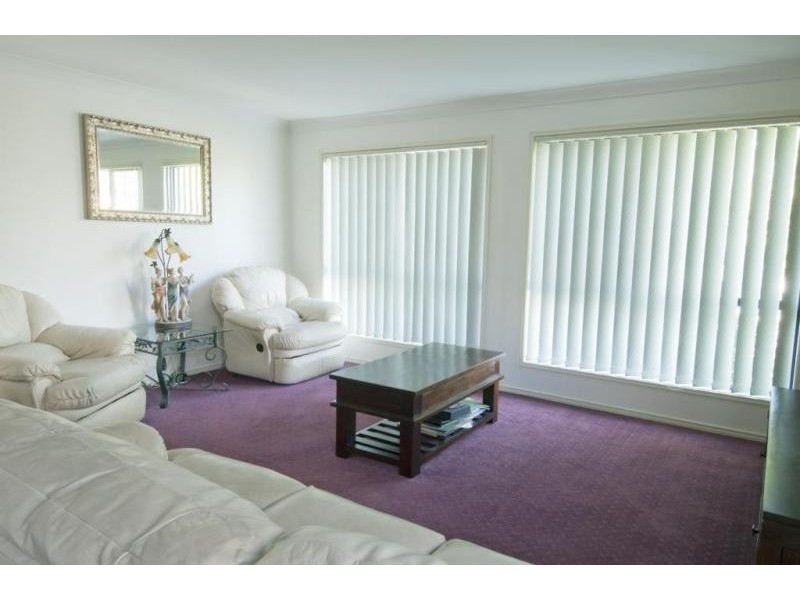 35 Viewpoint Drive, Springfield Lakes QLD 4300