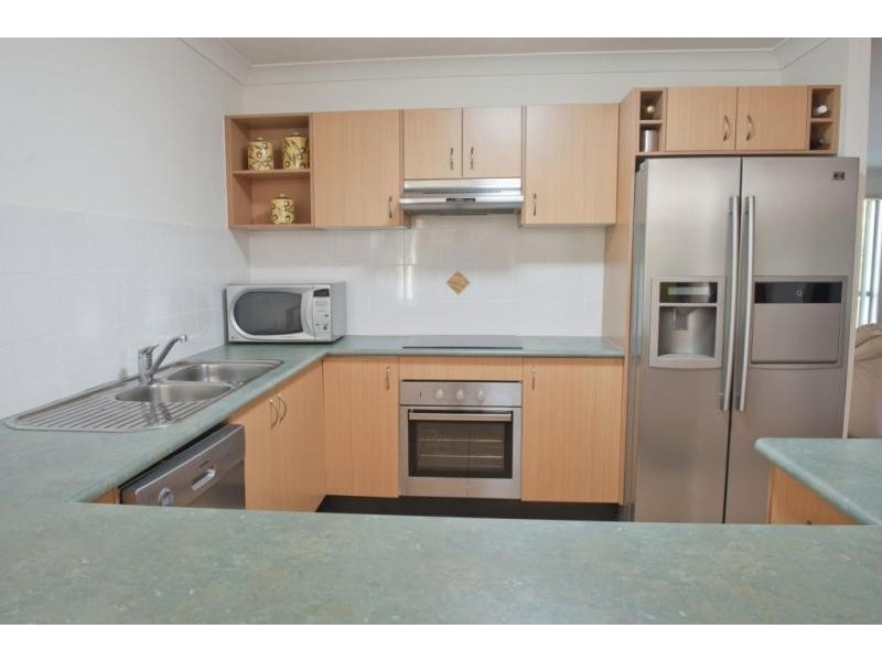 35 Viewpoint Drive, Springfield Lakes QLD 4300