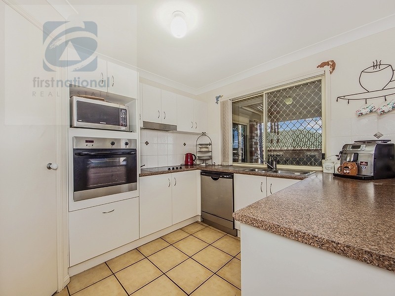 16 Emma Place, Springfield Lakes QLD 4300