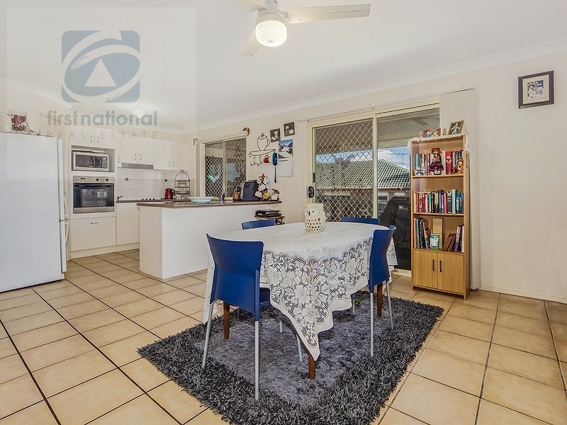 16 Emma Place, Springfield Lakes QLD 4300