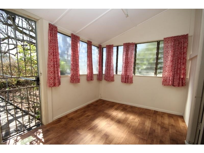 79 Brisbane Road, Redbank QLD 4301