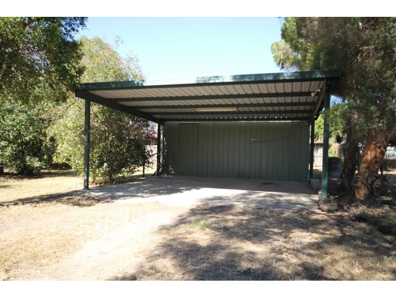 79 Brisbane Road, Redbank QLD 4301