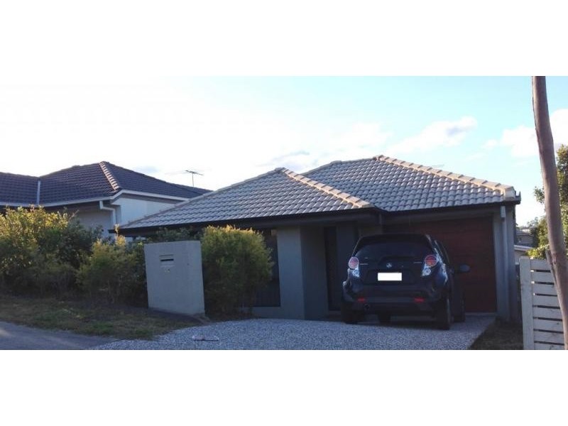 14 Alton Towers Street, Springfield Lakes QLD 4300