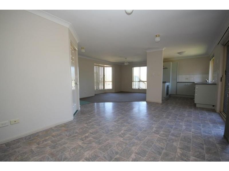 33 Highridge Road, Springfield QLD 4300