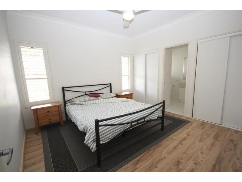 4 Perry Street, Redbank Plains QLD 4301