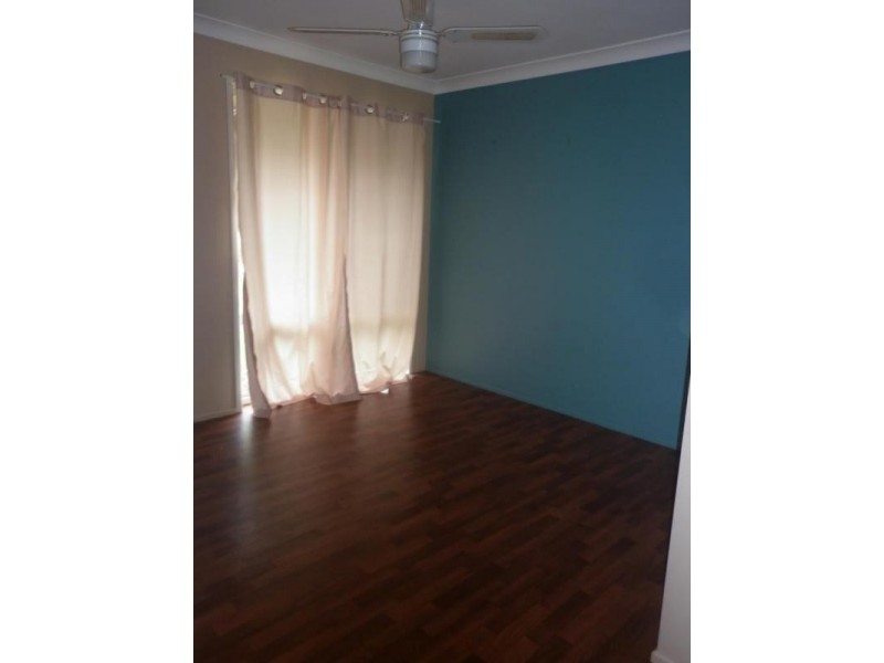 1/7 Donegal Court, Raceview QLD 4305