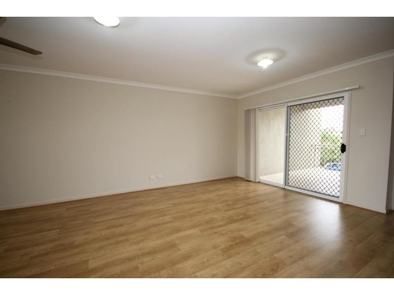 11 Riverside Crescent, Springfield Lakes QLD 4300