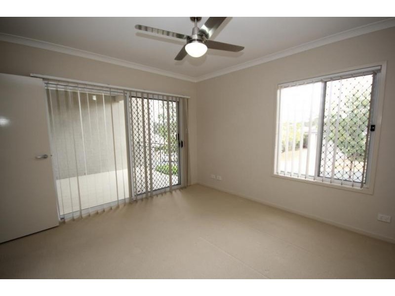 11 Riverside Crescent, Springfield Lakes QLD 4300