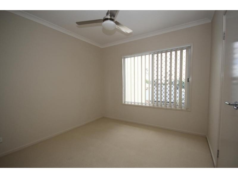 11 Riverside Crescent, Springfield Lakes QLD 4300