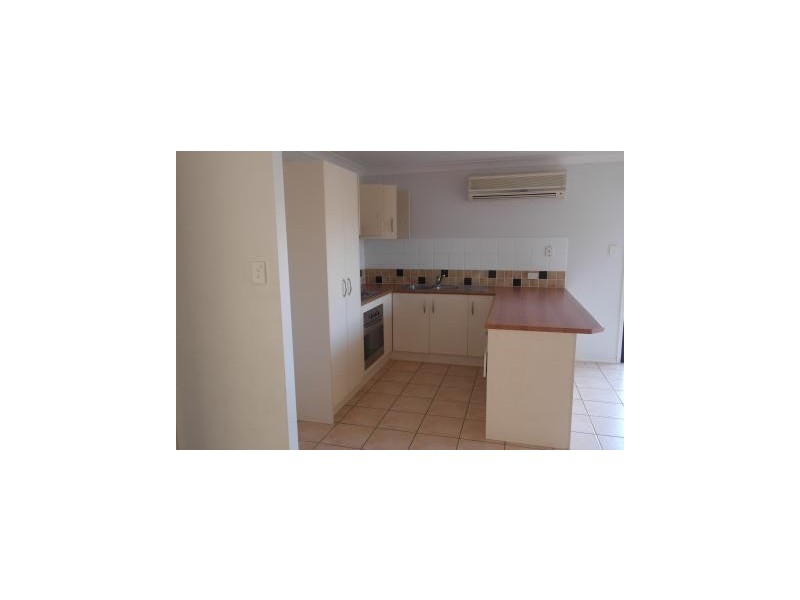 111 Anna Drive, Raceview QLD 4305