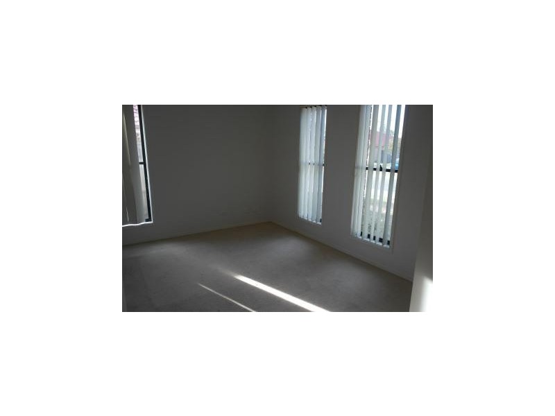 111 Anna Drive, Raceview QLD 4305