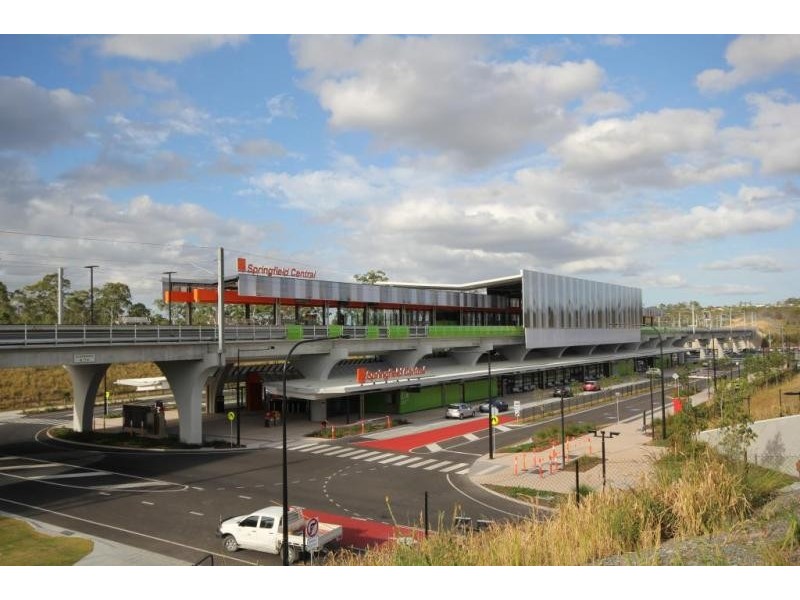 17 Quinn Close, Augustine Heights QLD 4300