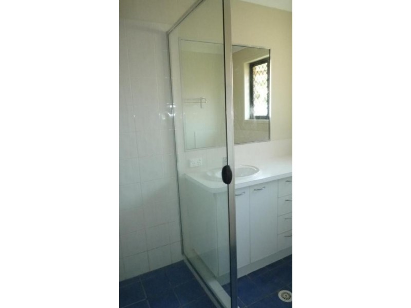 18 Lyrebird Lane, Bellbird Park QLD 4300