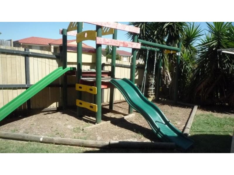 18 Lyrebird Lane, Bellbird Park QLD 4300