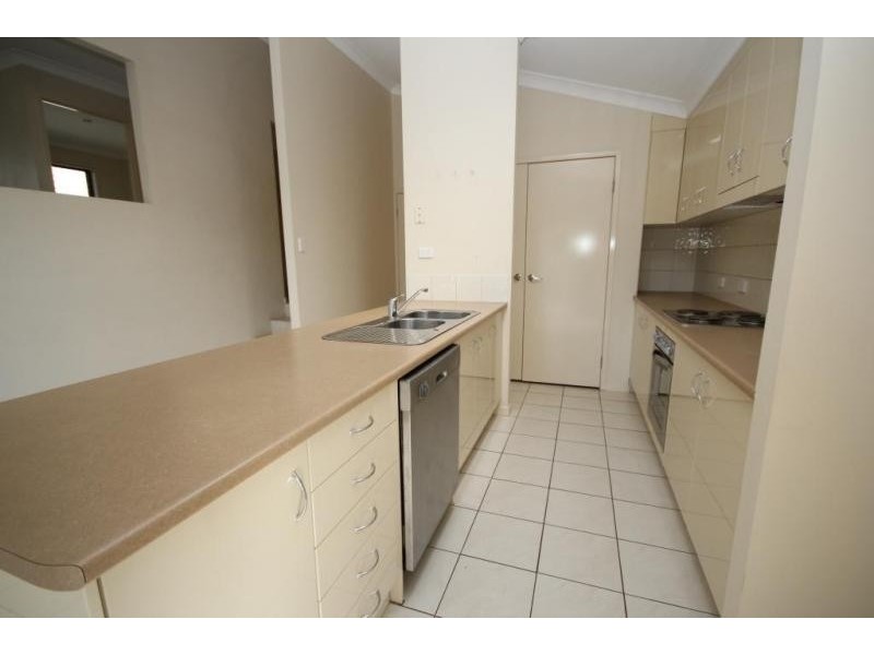 88 Opossum Circuit, Springfield Lakes QLD 4300