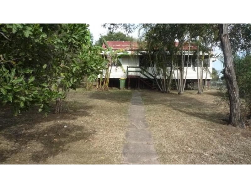 29 Law Street, Redbank QLD 4301