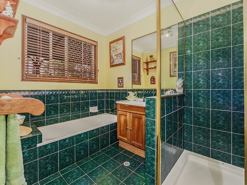 94-106 Thompson Road, Greenbank QLD 4124