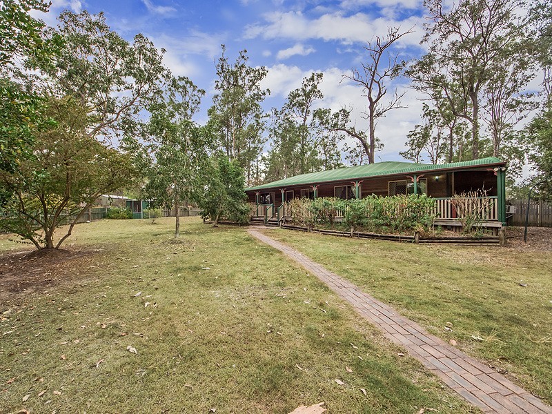 94-106 Thompson Road, Greenbank QLD 4124