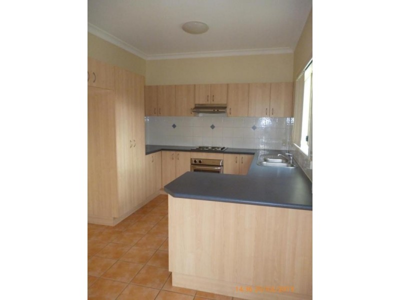 9 Berkshire Place, Springfield Lakes QLD 4300