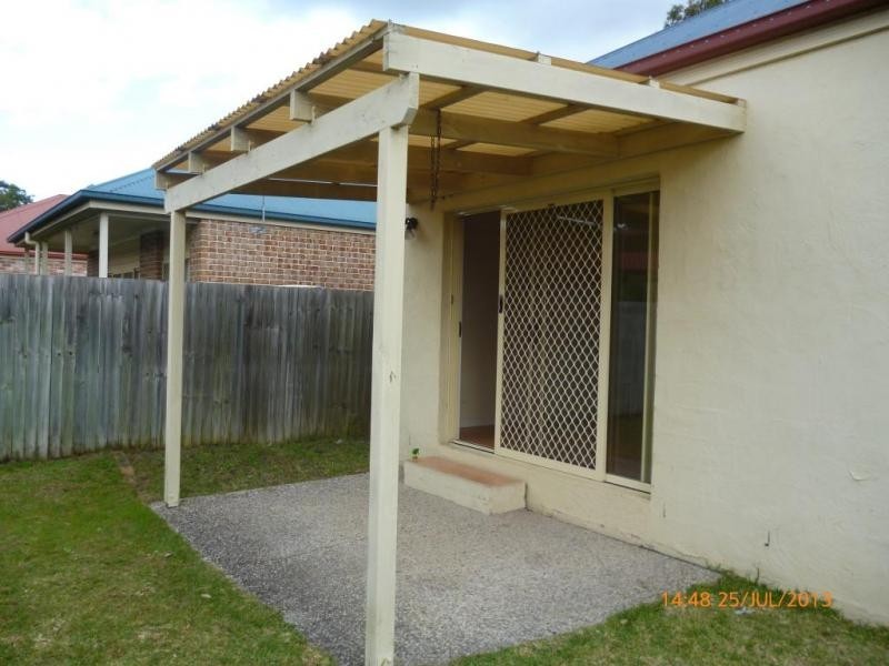 9 Berkshire Place, Springfield Lakes QLD 4300