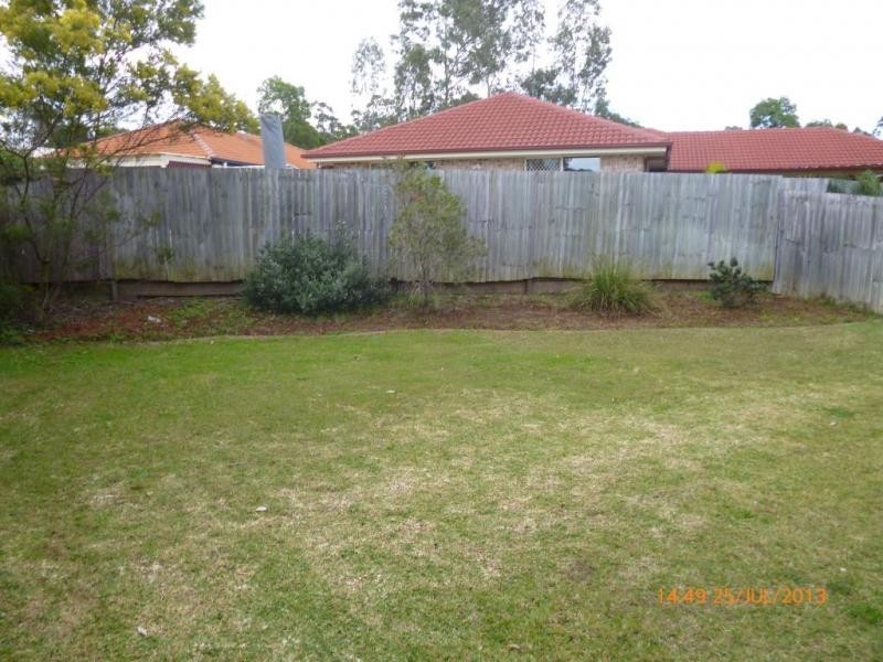 9 Berkshire Place, Springfield Lakes QLD 4300