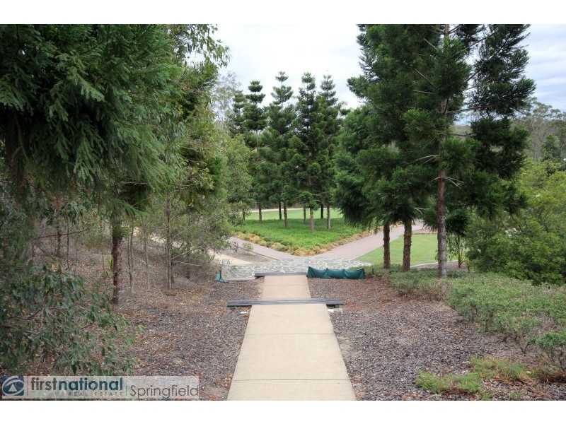 7 Botanic Crescent, Brookwater QLD 4300