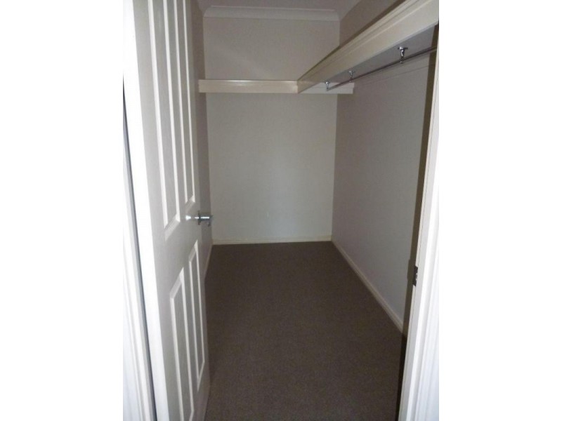 48 Knight Street, Redbank Plains QLD 4301