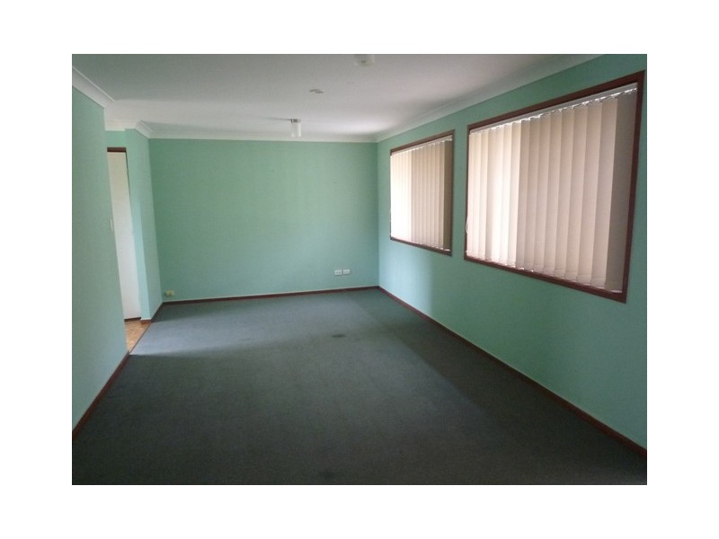 10 Tindle Street, Redbank Plains QLD 4301