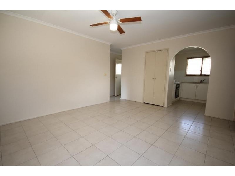 3/244 Redbank Plains Road, Redbank Plains QLD 4301