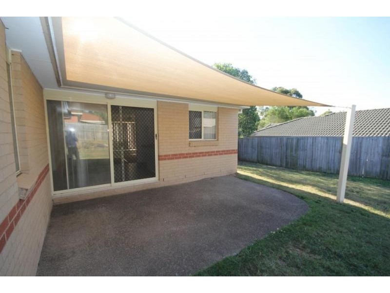 4 Lotus Place, Springfield QLD 4300