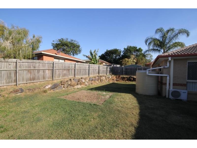 4 Lotus Place, Springfield QLD 4300